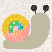 Load image into Gallery viewer, Snail Trail, Foundation Paper Piecing Pattern (FPP Pattern), Quilt Block, 4 sizes