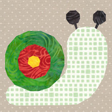 Load image into Gallery viewer, Snail Trail, Foundation Paper Piecing Pattern (FPP Pattern), Quilt Block, 4 sizes