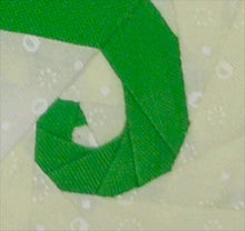 Load image into Gallery viewer, Seahorse, Foundation Paper Piecing Pattern (FPP Pattern), Quilt Block, 3 sizes FPP Patterns- Full Bobbin Designs foundation paper piecing patterns quilt block patterns sewing patterns