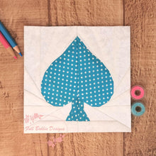 Load image into Gallery viewer, The Gambler, Playing Cards, Foundation Paper Piecing Pattern (FPP), Quilt Block, 5 sizes FPP Patterns- Full Bobbin Designs foundation paper piecing patterns quilt block patterns sewing patterns