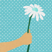 Load image into Gallery viewer, A Daisy for You, Foundation Paper Piecing, FPP Pattern, 5 sizes

